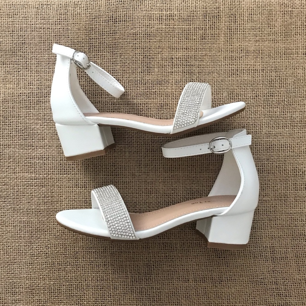 Soda Special Occasion Event Little Girl White Rhinestone Heels